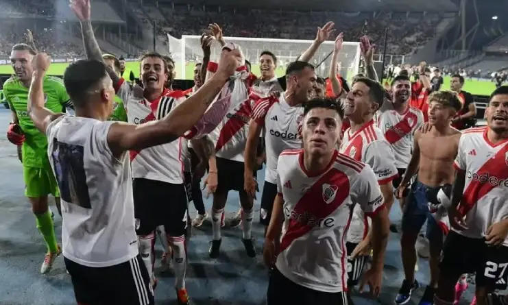 River campeón de la Supercopa